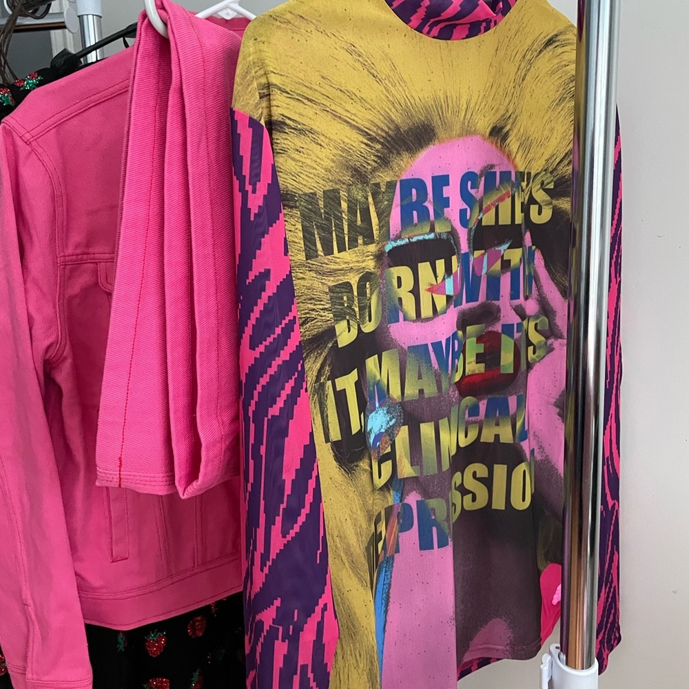 Colorful Graphic Long Sleeve Top